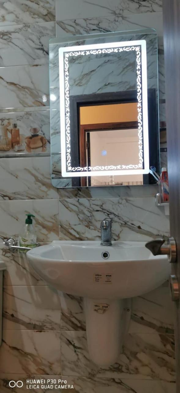 Appartement Proche Plage Bouznika 布兹尼盖 外观 照片