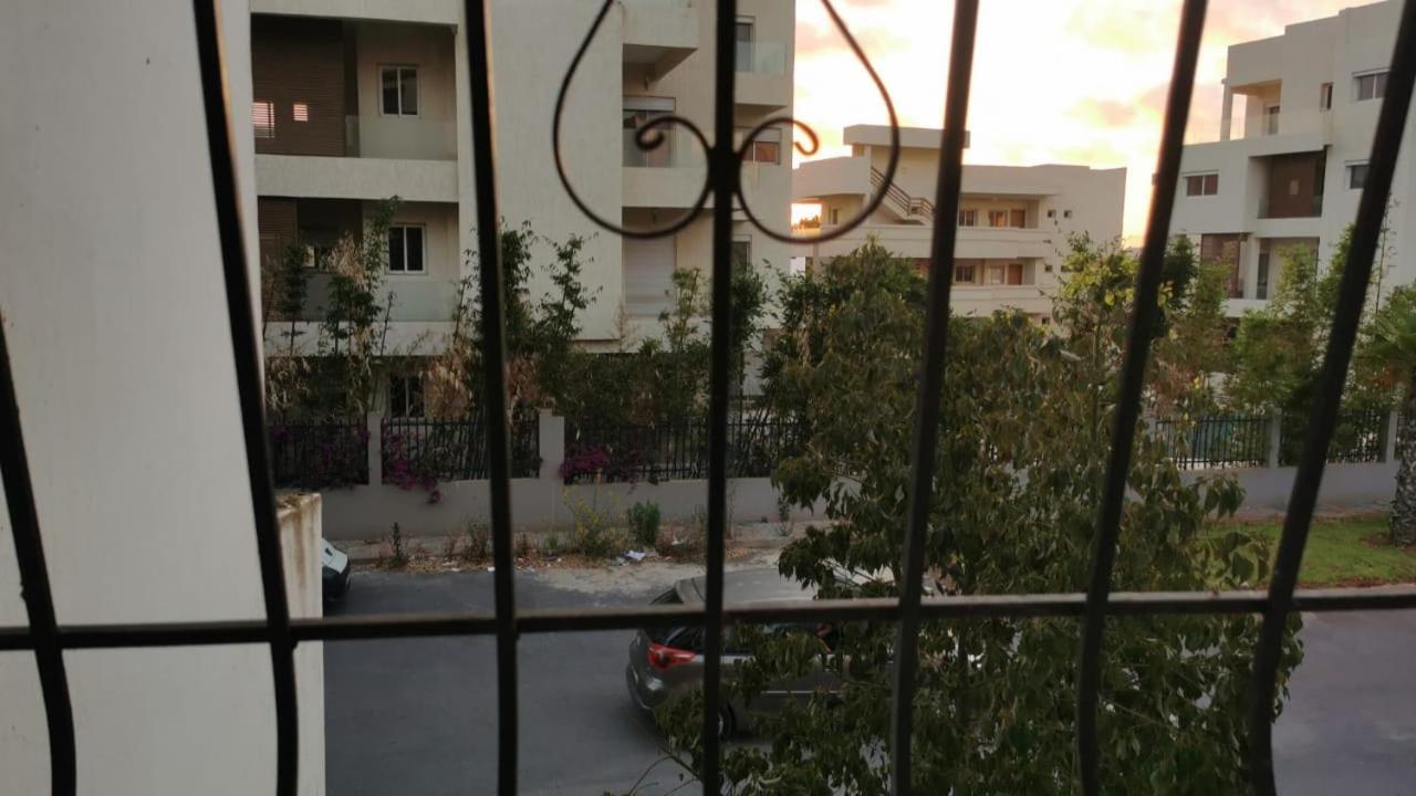 Appartement Proche Plage Bouznika 布兹尼盖 外观 照片